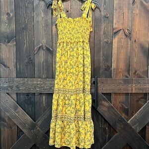Max Studio Floral Tiered Maxi Dress M Yellow Smocked Bow Ruffle Boho Cottagecore